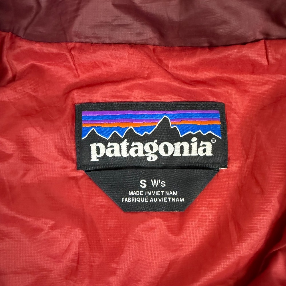 Patagonia Nano Puff Jacket Womens Small Red Gorpcore Outdoors Hiking - Picture 2 of 16